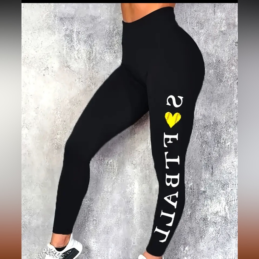 🔥🔥 (3/$20) 
Black Softball Leggings with White Lettering Size Small